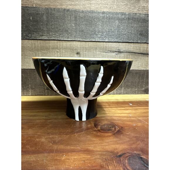 Cobwebs And Cauldron Skeleton Hand Pedestal Candy Bowl - Picture 3 of 6